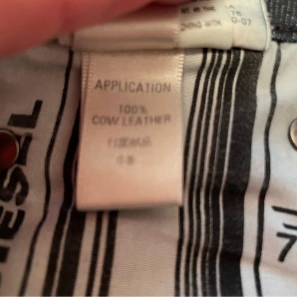 DIESEL Ladies Dark Wash Waist 28 - Picture 12 of 13